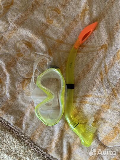 Маска с трубкой