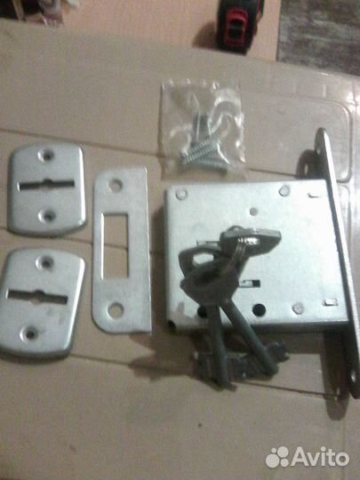 Шпингалеты