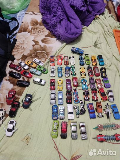 Hot wheels машинки