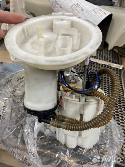 Бензонасос BMW 3 F30n13b16