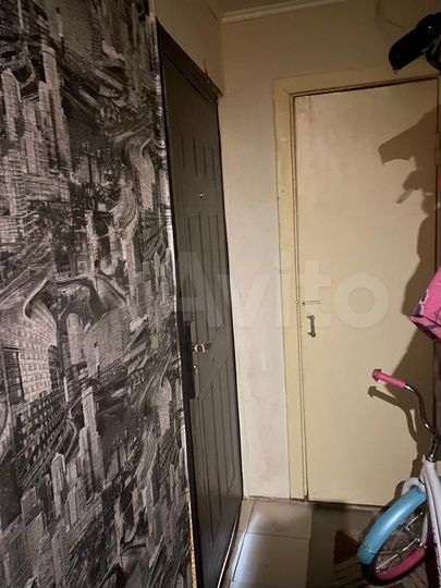 Комната 14,8 м² в 2-к., 2/5 эт.