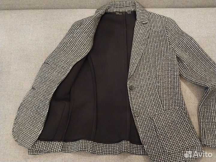 Пиджак женский 44 размер,новый,Max Mara