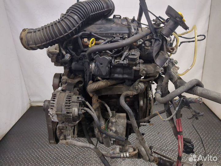 Двигатель Renault Master 2010, 2011