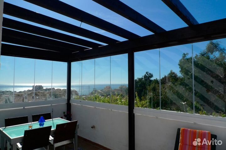 Безрамное остекление лоджии