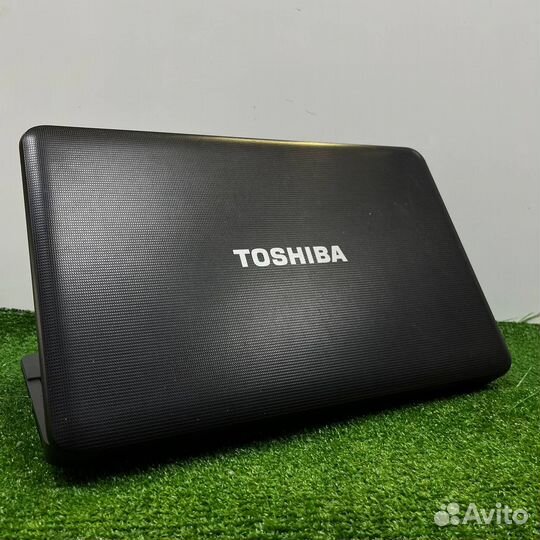 Ноутбук Toshiba i3-2348M/4GB/500GB/Radeon 7500