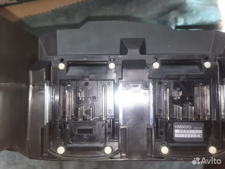 Makita hm 002