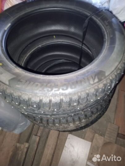 Bridgestone Ice Cruiser 7000S 5.50 R16