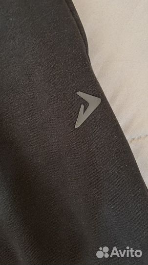 Спортивный костюм женский