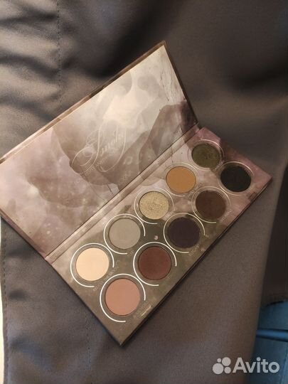 Zoeva профессиональные тени