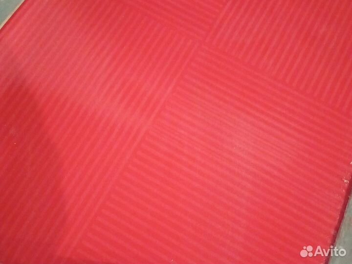 Плитка напольная красная