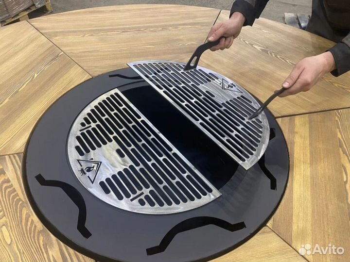 Гриль стол барбекю для дачного участка