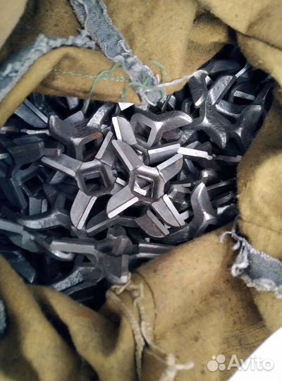 Нож для мясорубки