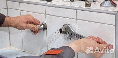 Услуги сантехника. Ремонт и установка смесителя