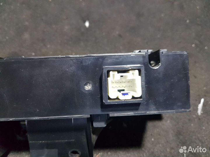 Дисплей информационный Mazda CX-7