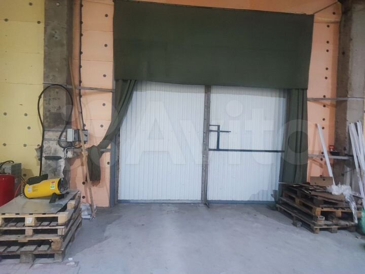 Склад, 300 м²