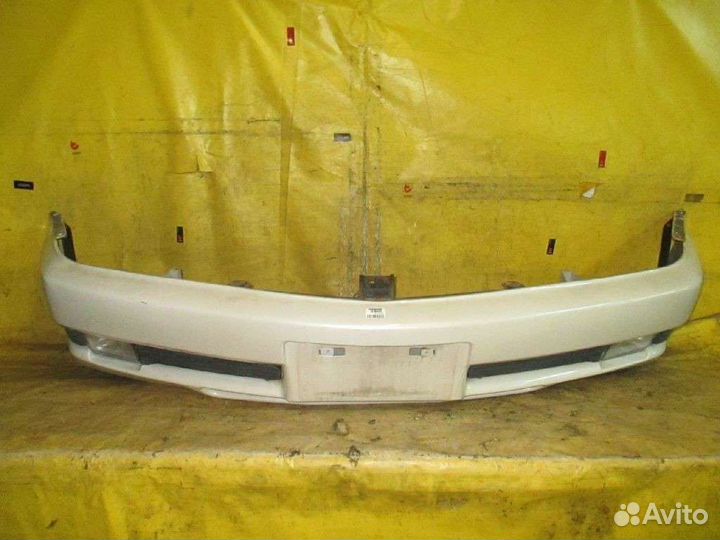 Бампер передний Mitsubishi Diamante F34A