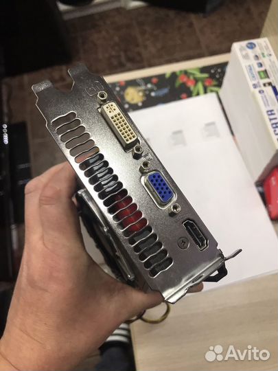 Видеокарта asus GeForce GTX 550Ti, 1024MB, 192bit