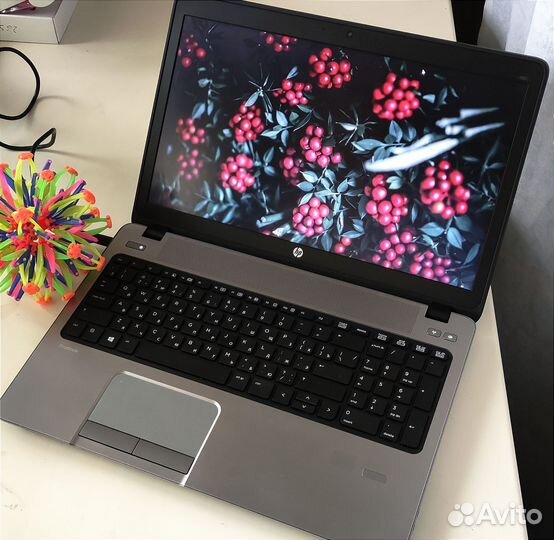 Ноутбук HP i5/ 4 ядра/ssd