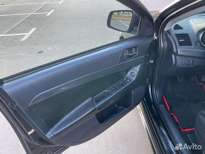 Mitsubishi Lancer 2.0 МТ, 2008, 211 000 км