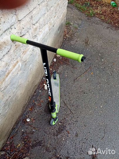 Трюковой самокат