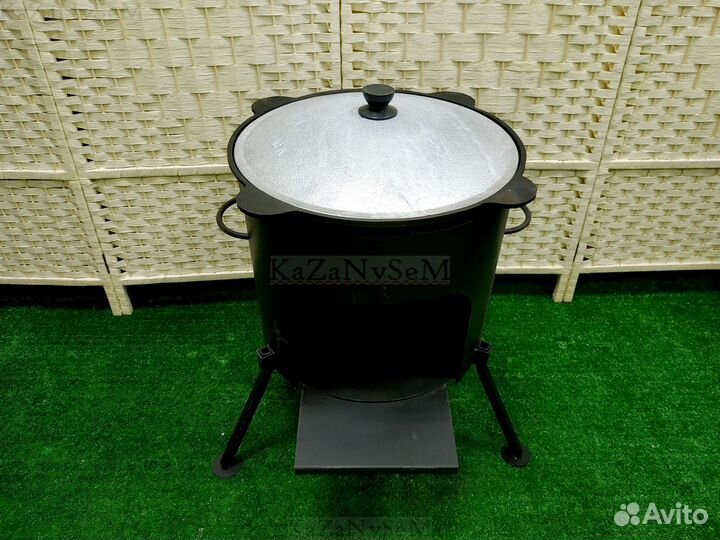 Казан чугунный с печкой