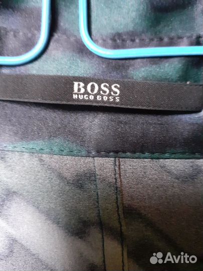 Шелковая блуза Hugo Boss