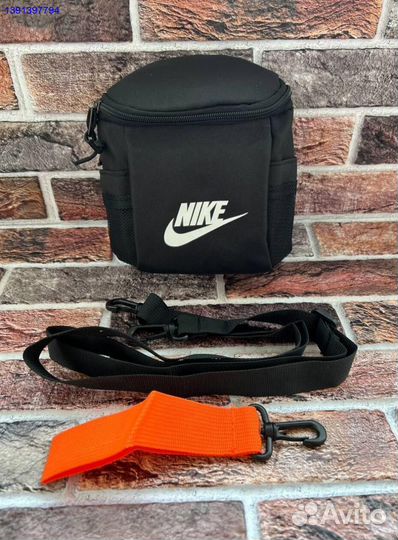 Сумка Nike через плечо