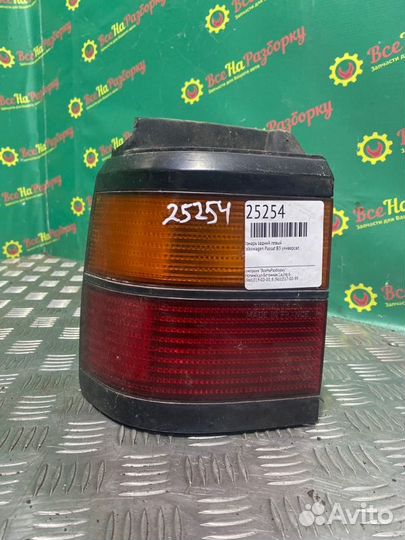 Фонарь задний левый Volkswagen Passat B3 универсал