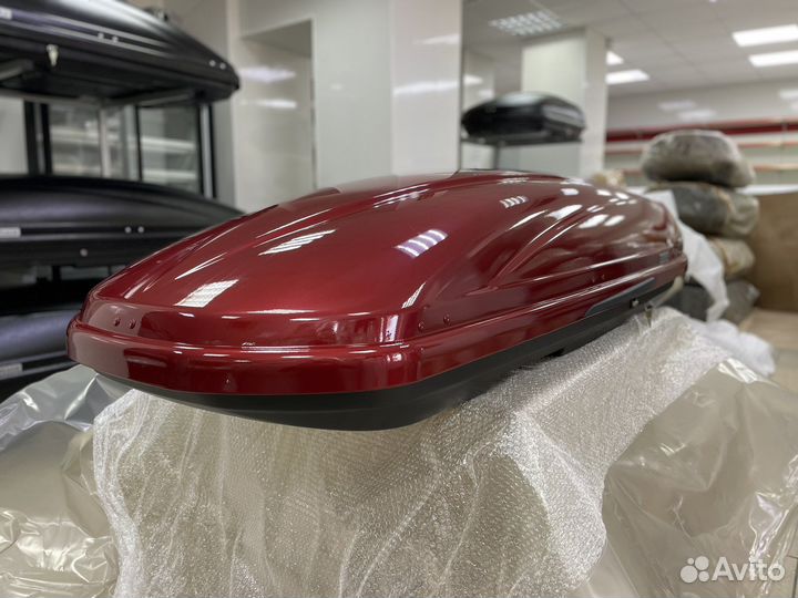 Автобокс Voyage 520л 205см цвет Красный металлик