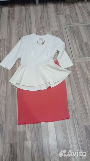 Блузка белая