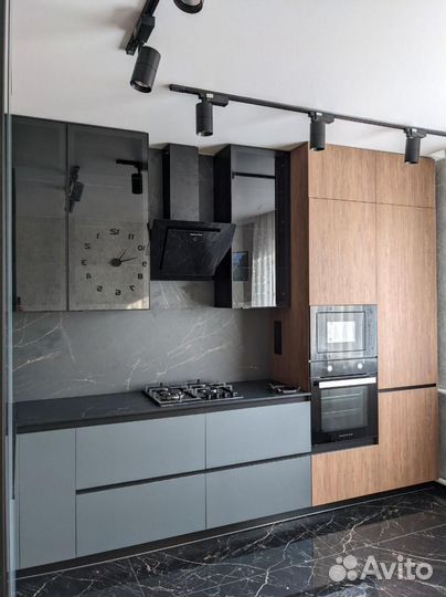 Кухни на заказ собственного производства