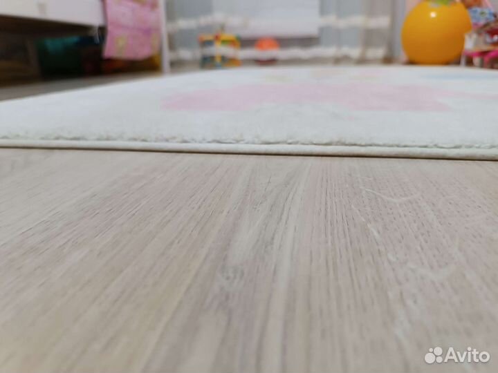 Ковер в детскую