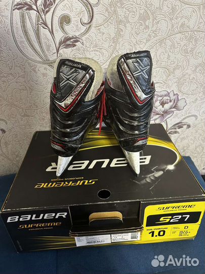 Хоккейные коньки bauer