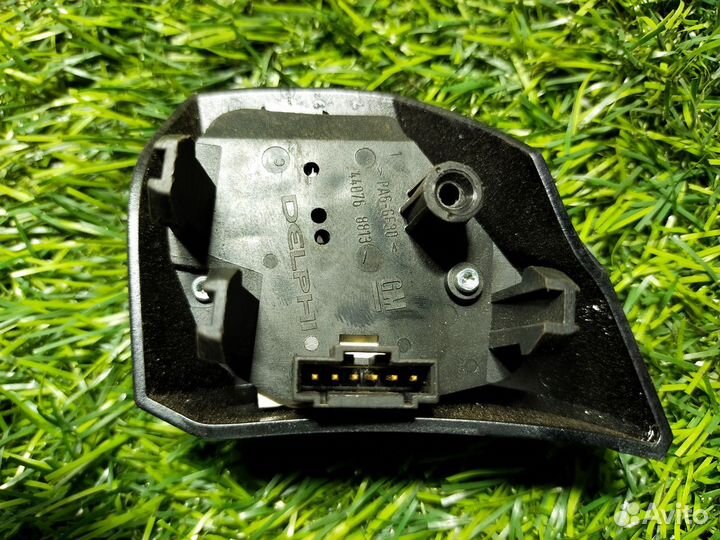 Кнопка многофункциональная Opel Astra (H) III