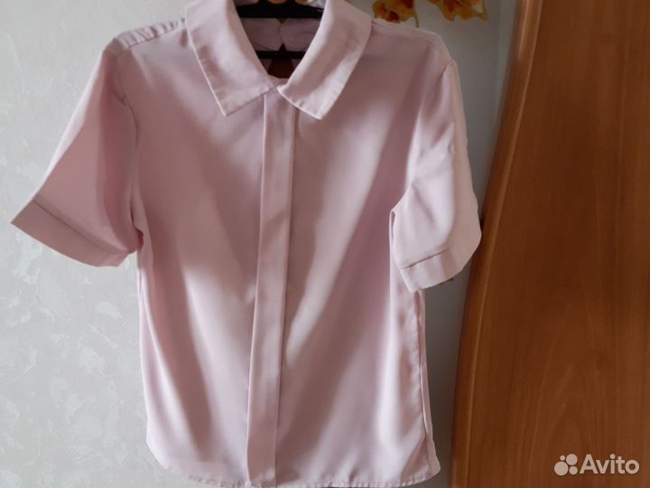 Блузка для девочки 134 140 б/у