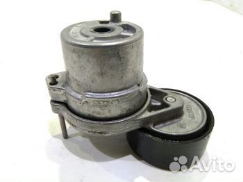 Натяжитель ремня Мерседес