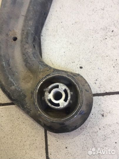 Рычаг подвески задний Skoda Octavia A5