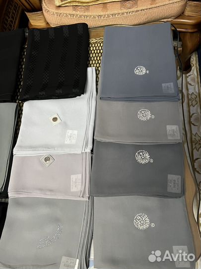 Женские шарфы и платки