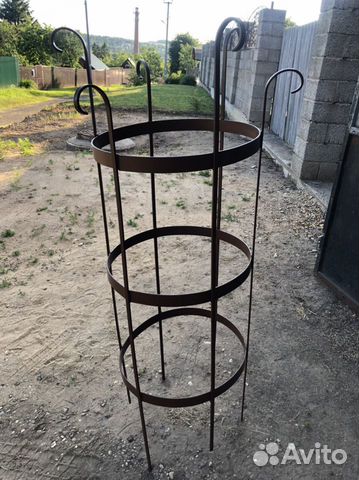 Кустодержатель, опора для роз