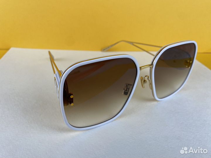 Солнцезащитные очки женские dior