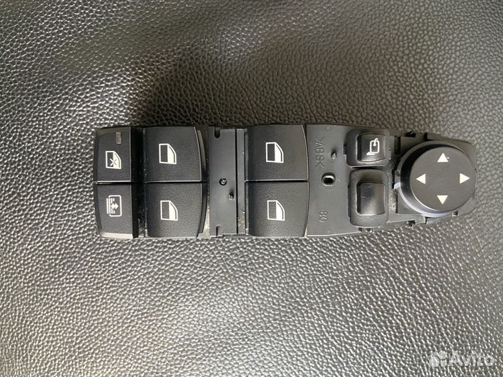 Переключатель кнопки стеклоподъемника BMW F10 01
