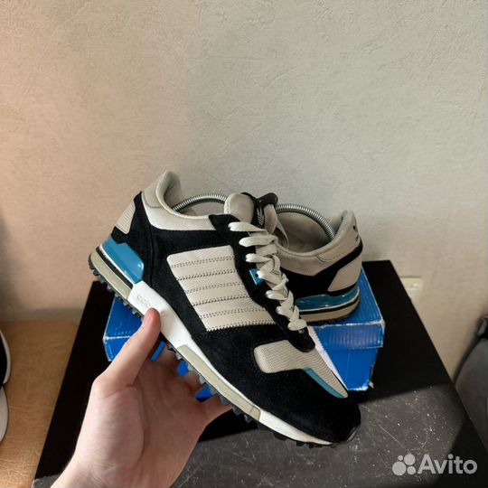 Adidas zx 700 оригинал