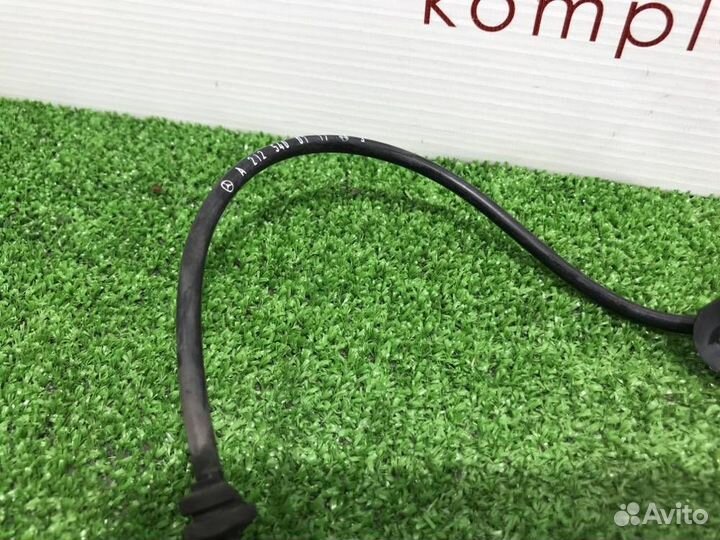 Датчик ABS Mercedes-Benz E-350 W212 272980 2010