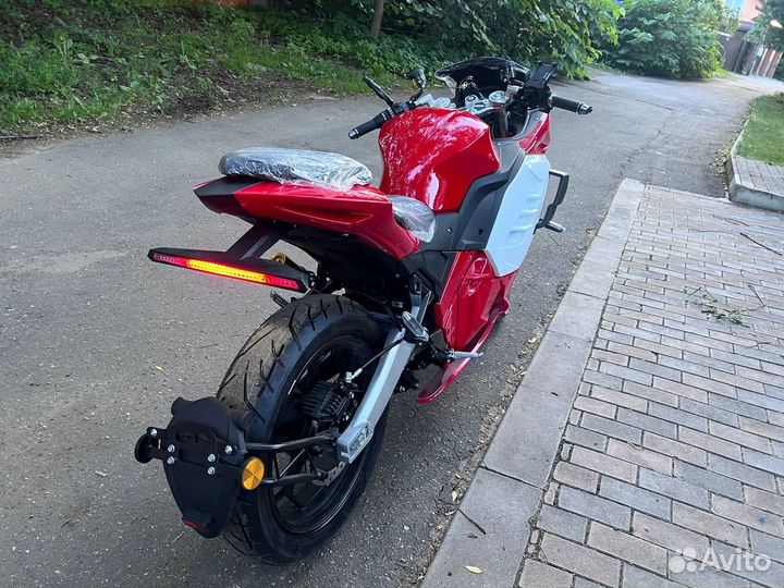 Электромотоцикл Ducati Panigale 1199