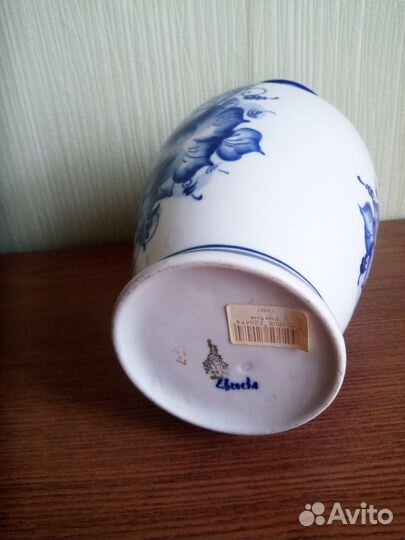 Ваза для цветов гжель