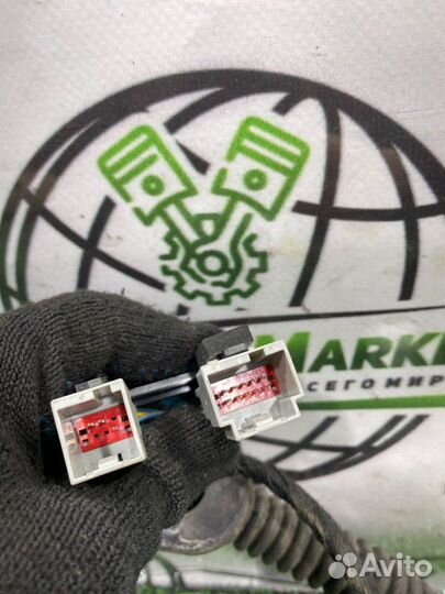 Проводка двери передняя левая Land Rover