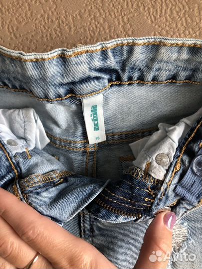 Джинсовые шорты новые 98
