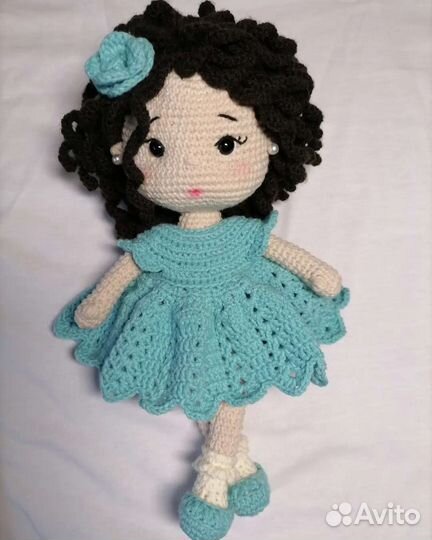 Вязаная куколка Кудряшка Сью