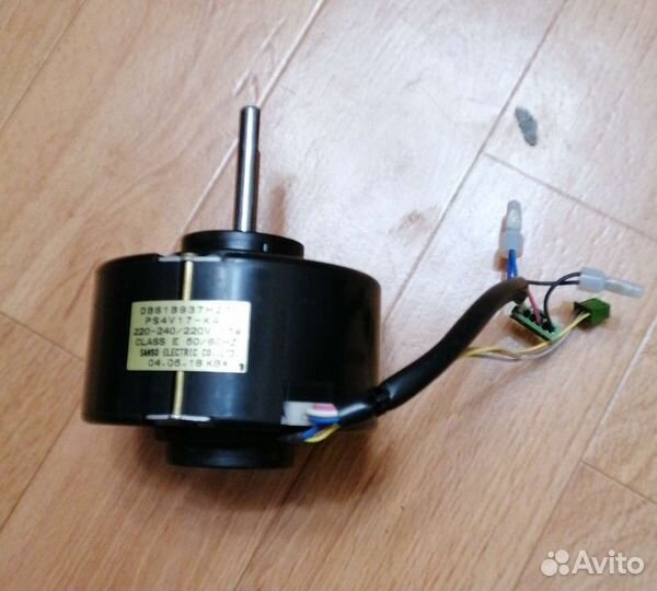 Двигатель T7W23A762 для Mitsubishi pkfy-p20vam-E