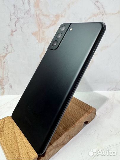 Samsung Galaxy S21+, 8/128 ГБ